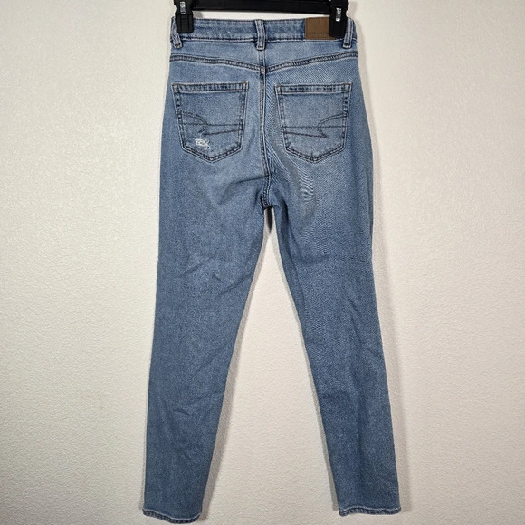 American Eagle Womens Mom Jeans Size 0 Blue High Rise Denim 5 Pockets Light Wash - Picture 4 of 8